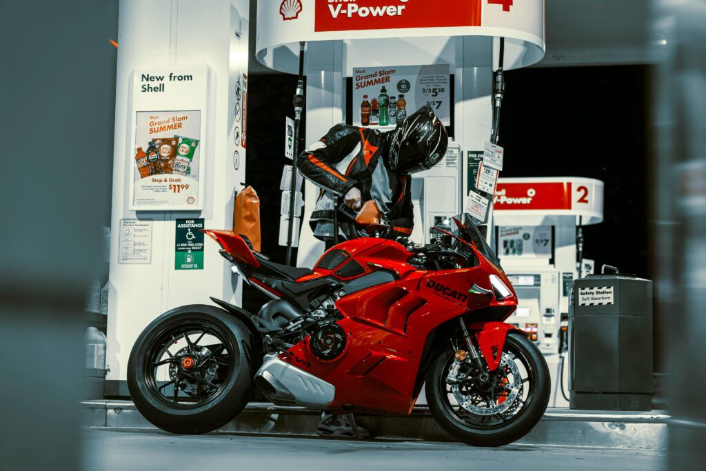 🚀 7 Best Ways to Increase Motorcycle Fuel Efficiency in India