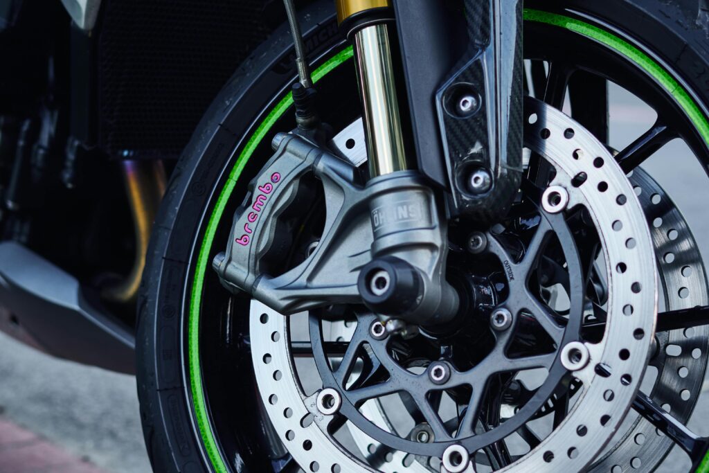 Mastering the Art of Choosing the Right Tyres for Modified Bikes in India (7 Things Every Rider Should Know but Often Overlooks)