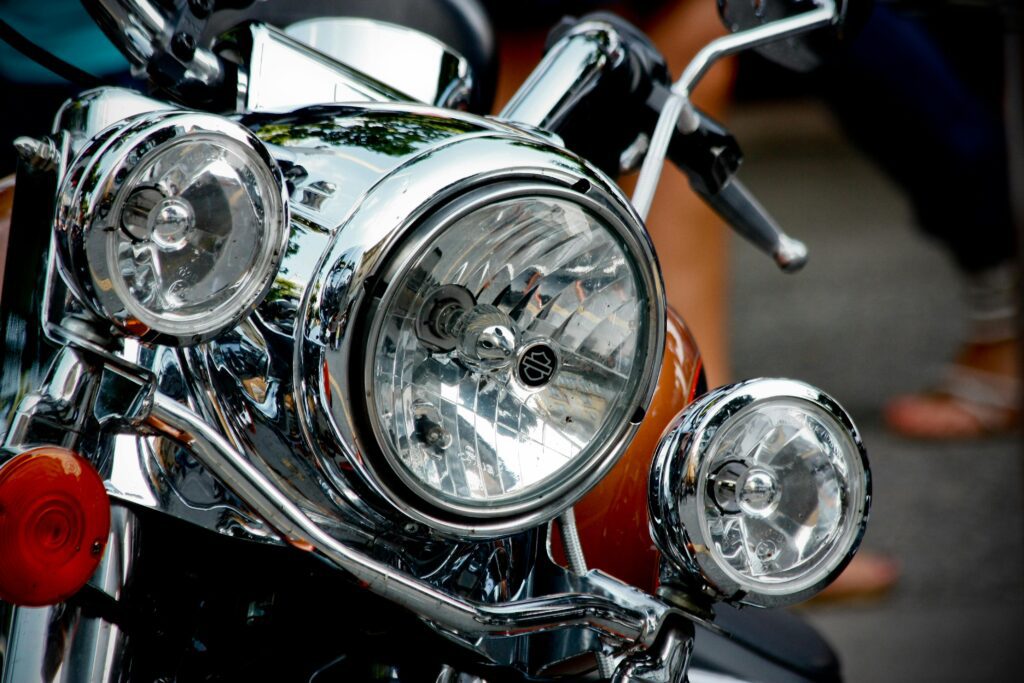 7 Powerful & Emotional Tips to Explain Your Dream Bike Design to a Custom Workshop in India