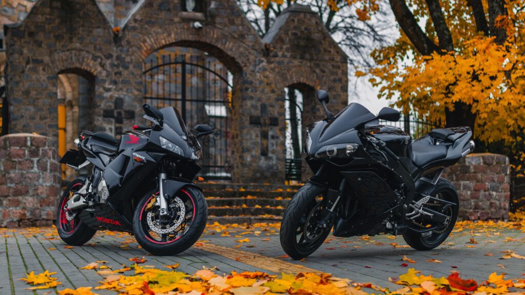 Transform Your Bike's Look: 7 Smart Ways to Choose Between Glossy and Matte Finish