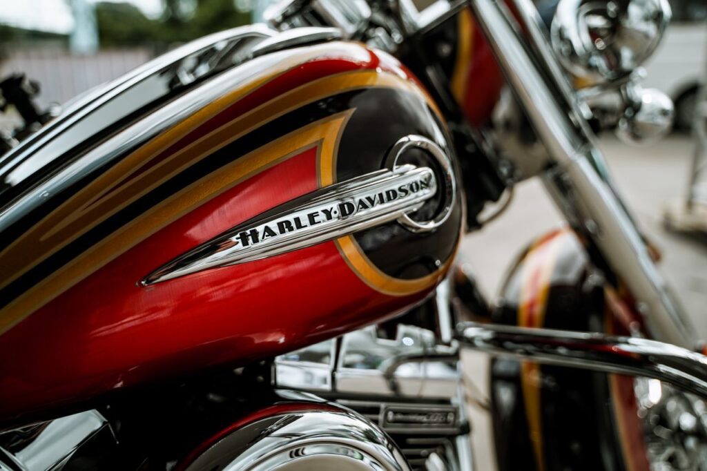 7 Brilliant Low-Maintenance Bike Paint Colors for Indian Roads That Save You the Cleaning Headache