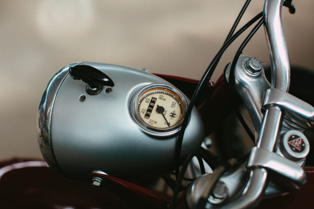 Jis Bike Par Dil Aaya Hai, Use Aur Khaas Banayein: Bike Modification Near Me Guide 7